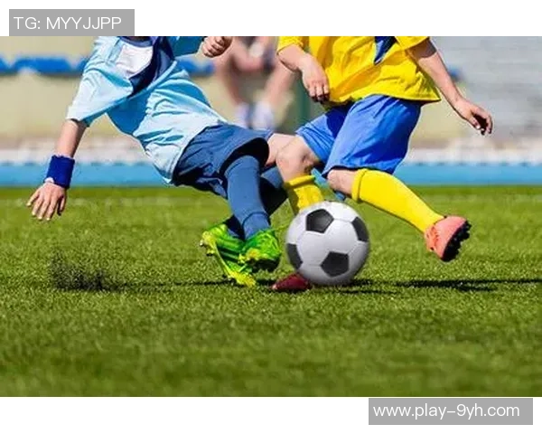 足球踢足球的踢探讨足球运动的魅力与技巧之道 足球踢足球的踢探讨足球运动的魅力与技巧之道